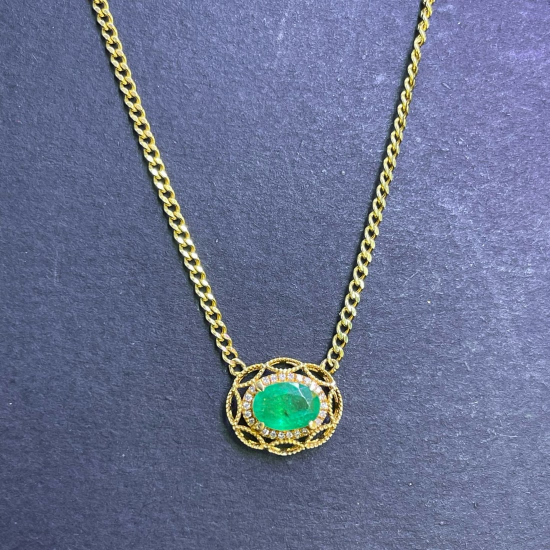 14k Gold 1 Ct Vivid Green Natural Emerald & Diamond Necklace - 6