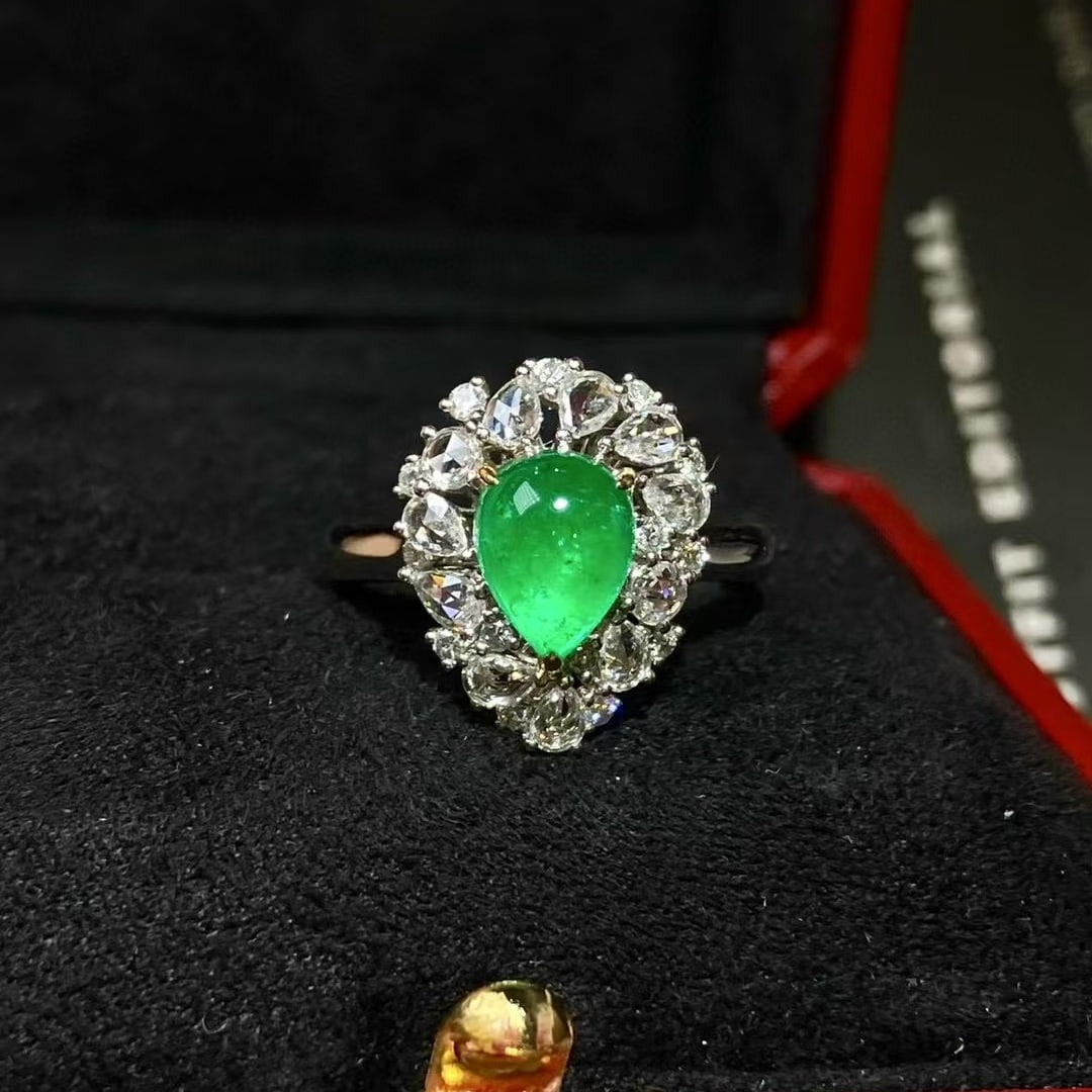 14k Gold 1.97 Ctw Vivid Green Natural Emerald & Diamond Ring - 2