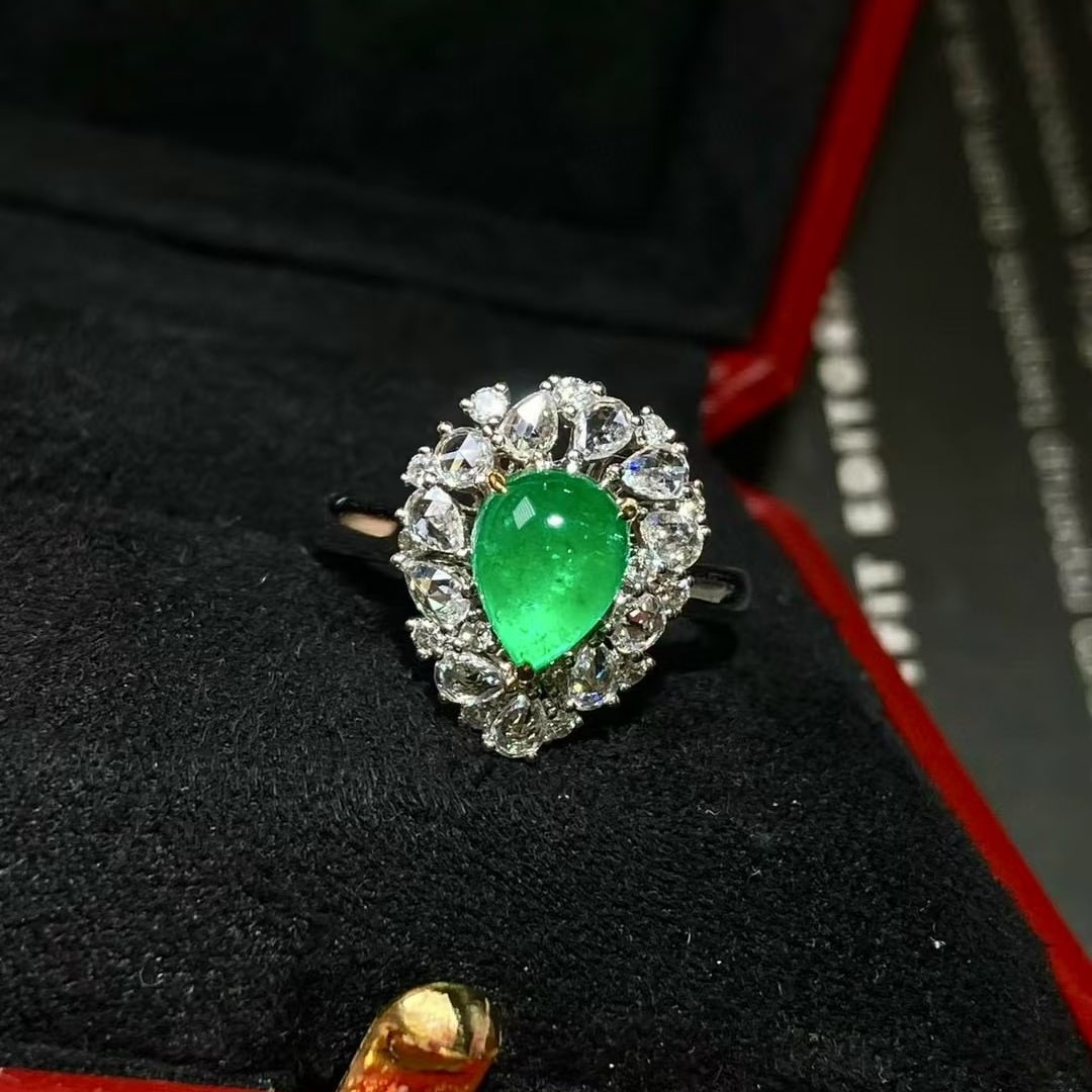 14k Gold 1.97 Ctw Vivid Green Natural Emerald & Diamond Ring - 3