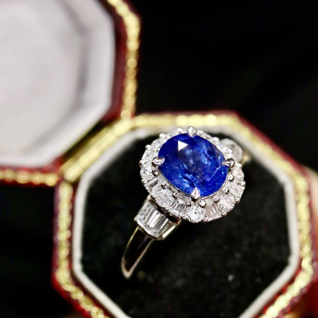 14k Gold 2.62 Ctw Natural Sapphire & Diamond Ring - 5