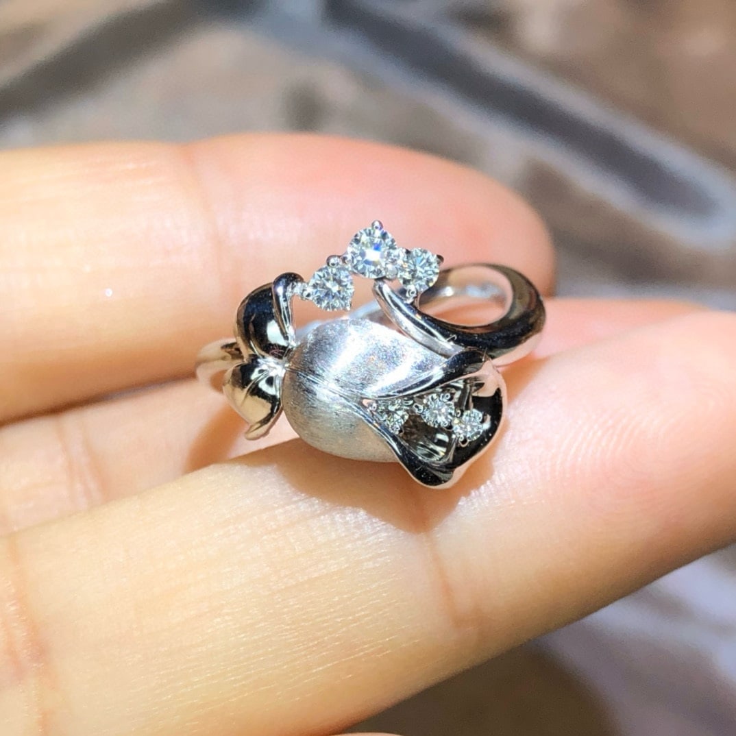 14k Gold 0.21 Ct Natural H Diamond Ring: Ref:230992367 // gold content:14k gold // ring size:7. 25us // // main gemstone:diamond // shape:round // carat weight:0. 21ct // clarity grade:vs-si // color:h // treatment:natural // cut grade:g // 