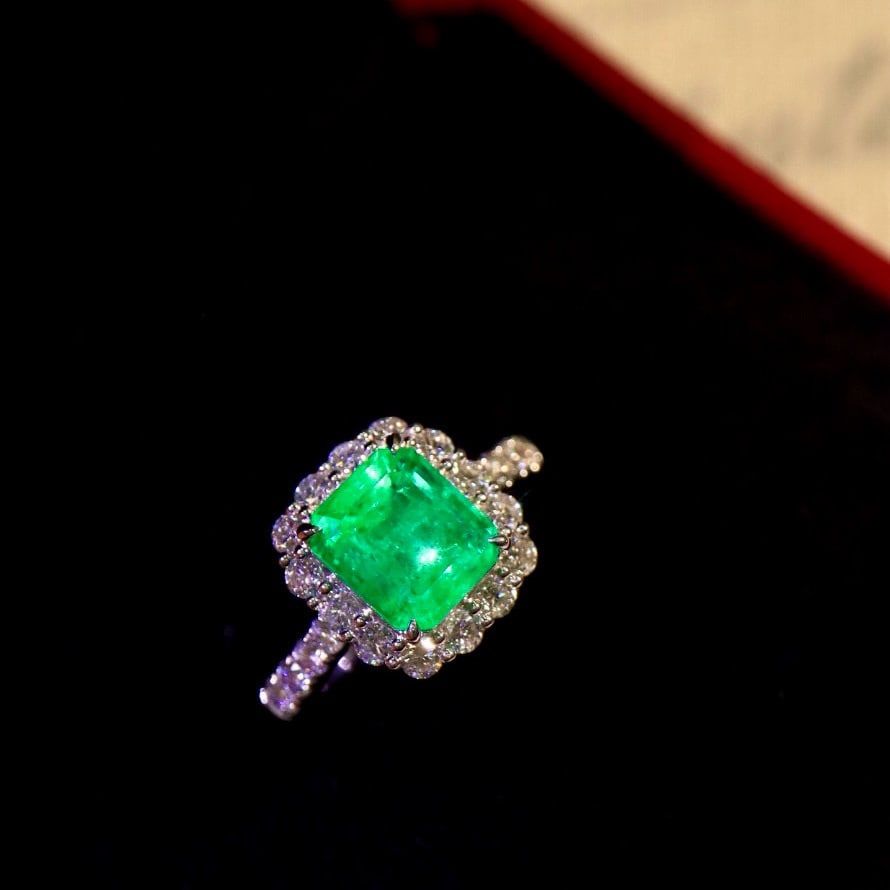14k Gold 3.13 Ctw Natural Emerald & Diamond Ring - 4