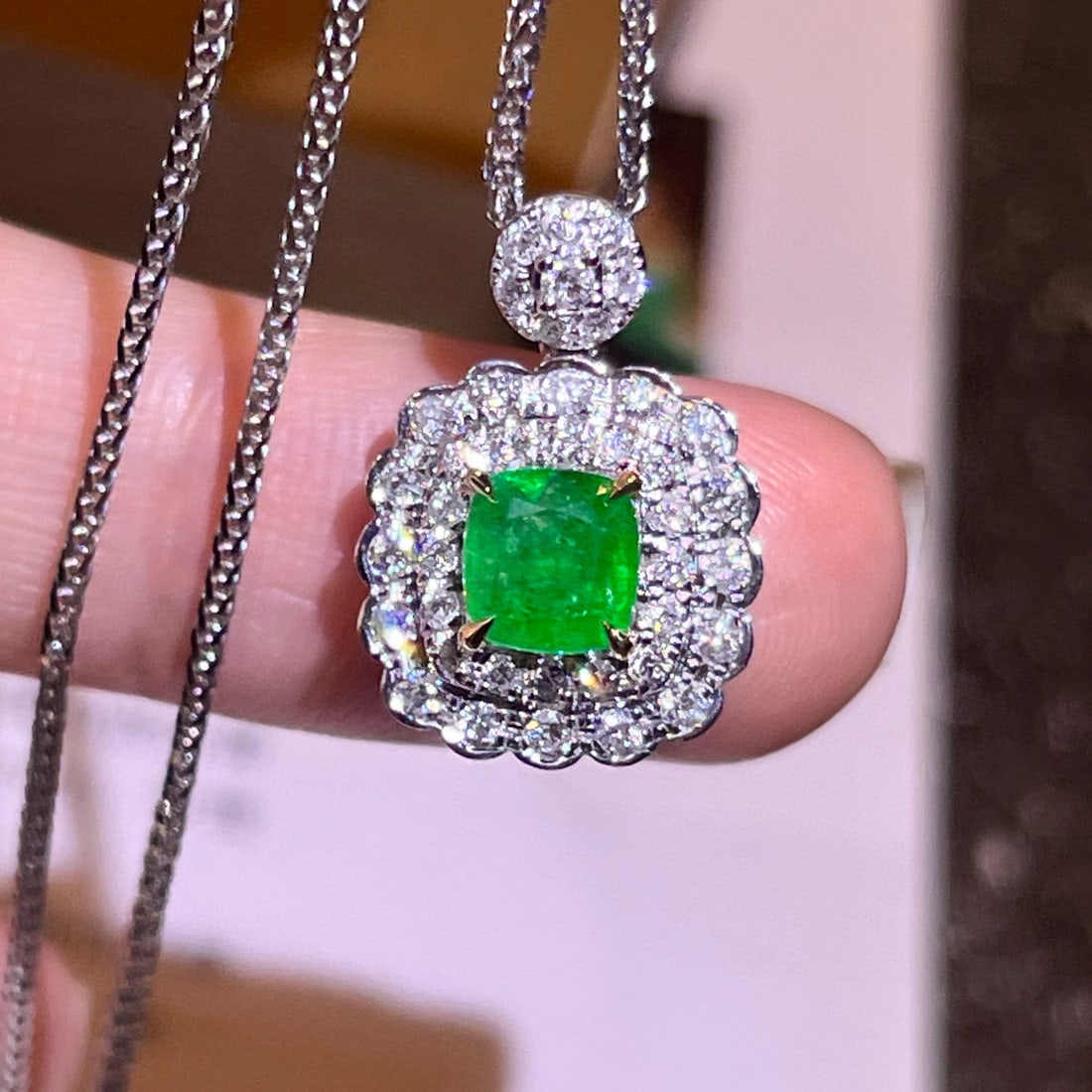 14k Gold 1.36 Ctw Vivid Green Natural Emerald & Diamond Pendant( Without Chain ) - 2