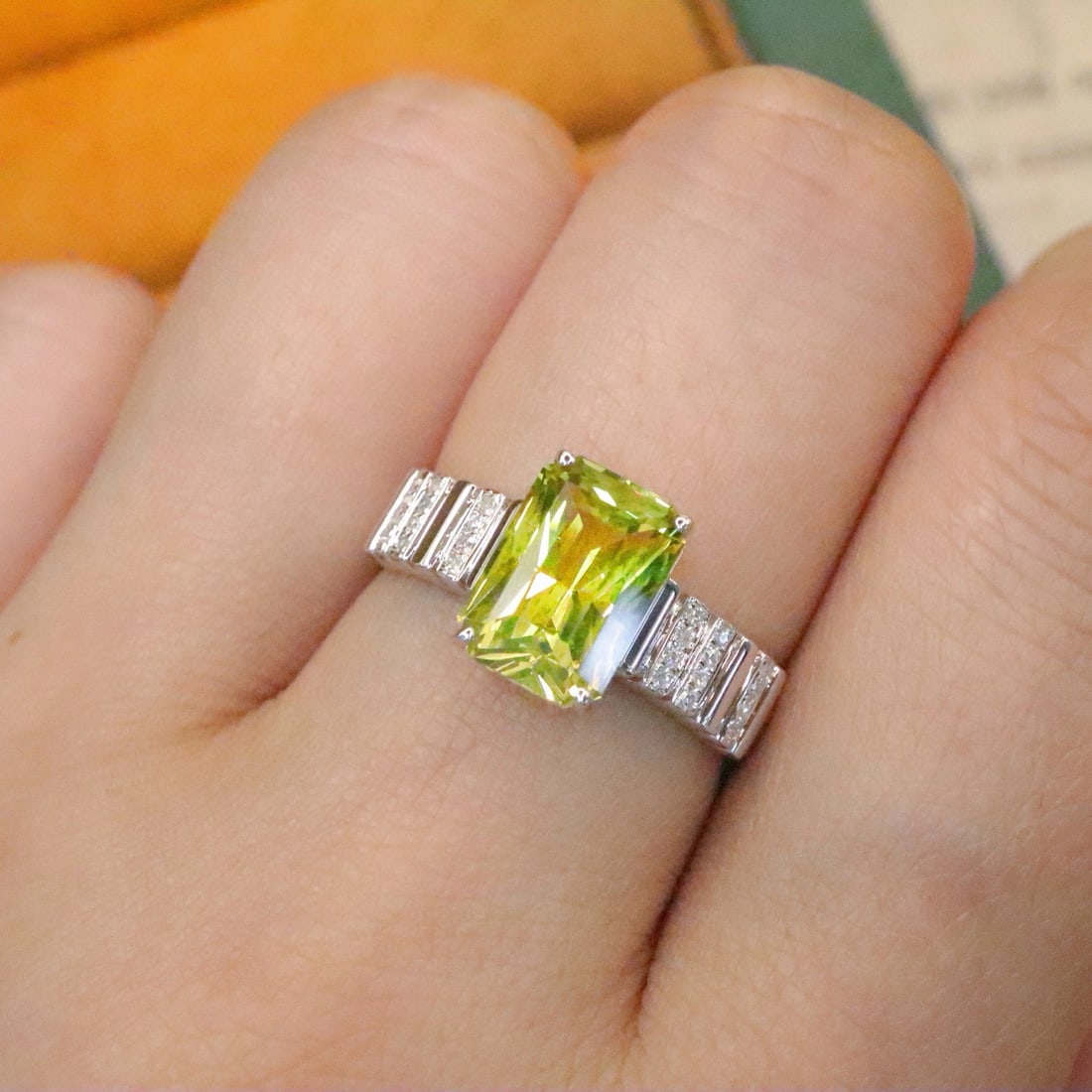 14k Gold 2.87 Ctw Natural Chrysoberyl & Diamond Ring - 5