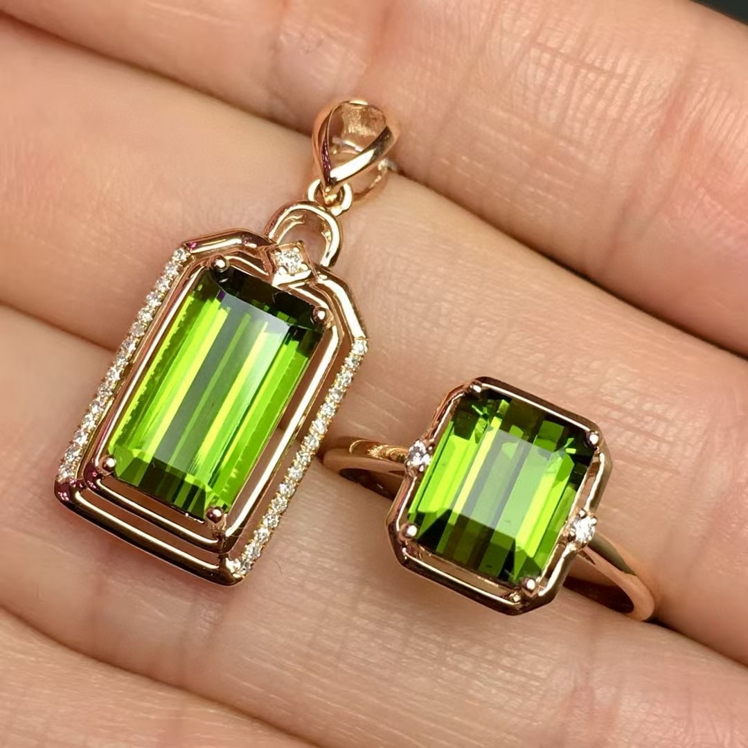 14k Gold 6.8 Ct Natural Tourmaline & Diamond Jewelry Set: Ref:230992406 // gold content:14k gold // ring size:7. 25us // // pendant(without chain) // main gemstone:tourmaline // shape:octagonal // carat weight:4ct // color:green // treatment:natural // // ad