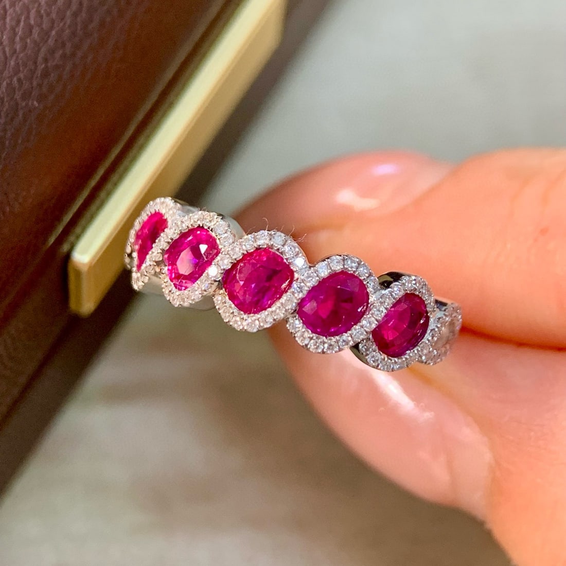 14k Gold 1.67 Ctw Natural Ruby & Diamond Ring - 4
