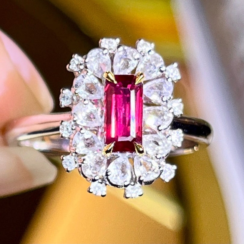 14k Gold 0.77 Ctw Natural Ruby & Diamond Ring - 4