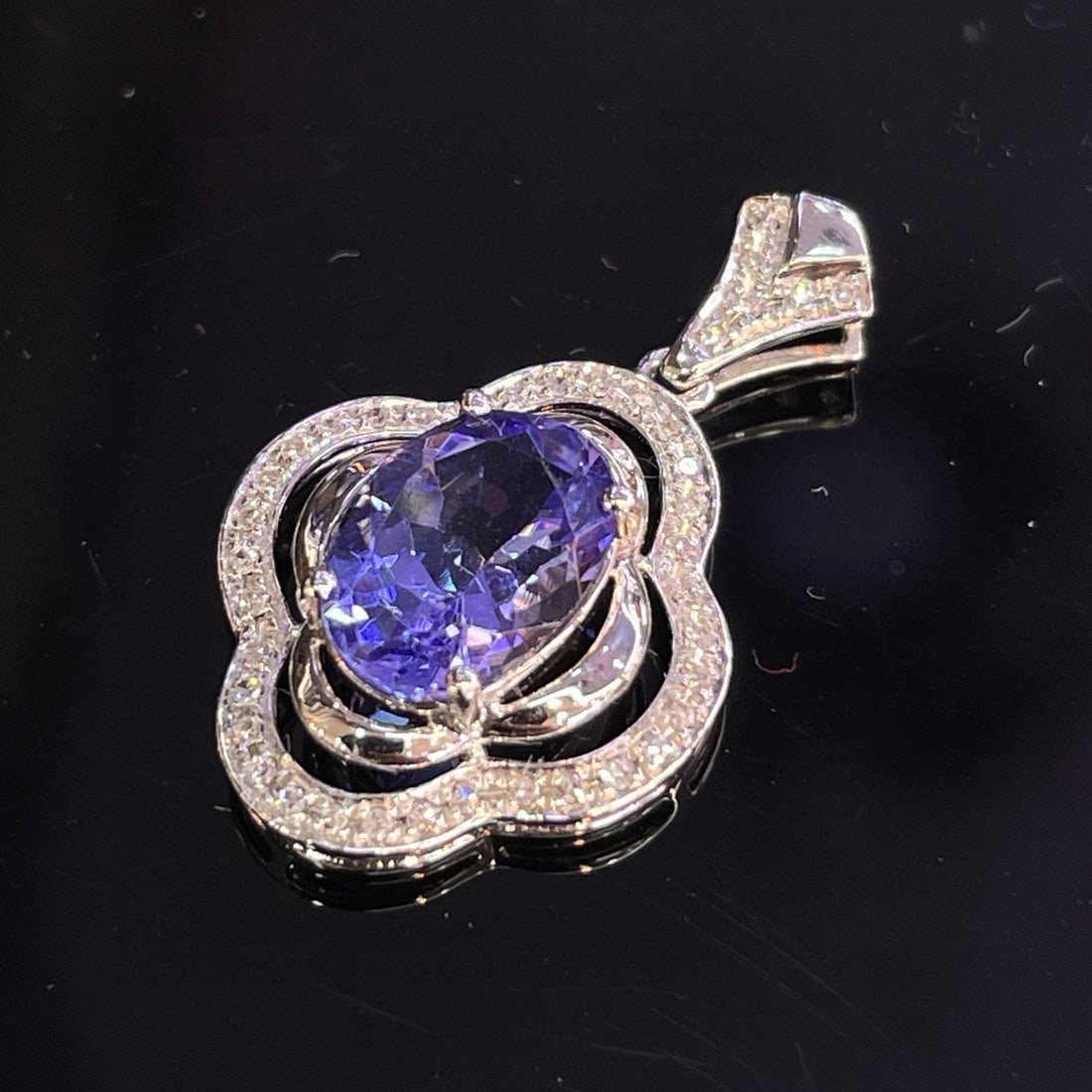 14k Gold 1.22 Ct Natural Tanzanite & Diamond Pendant( Without Chain ) - 2