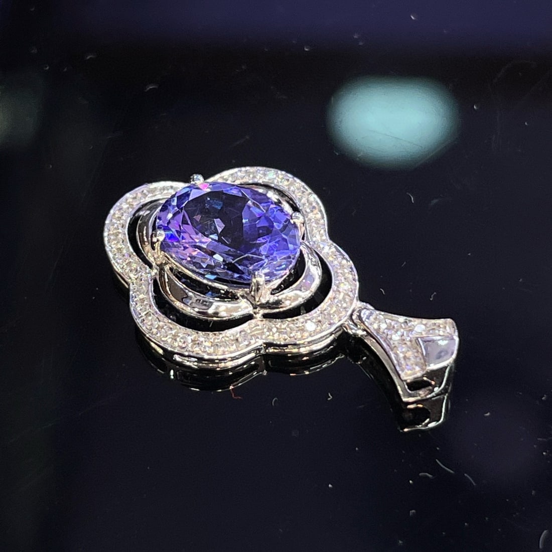 14k Gold 1.22 Ct Natural Tanzanite & Diamond Pendant( Without Chain ) - 3