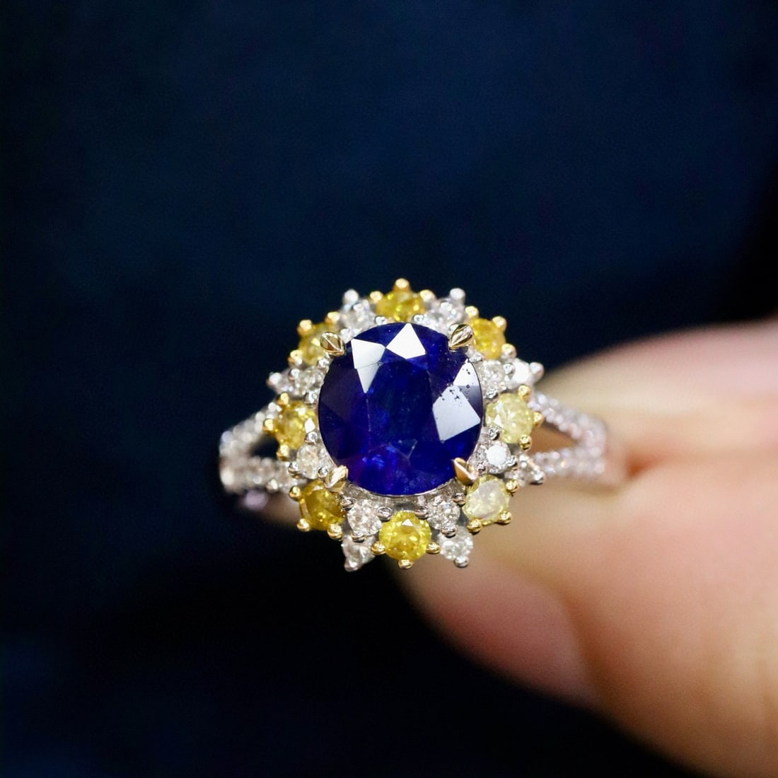 14k Gold 2.12 Ctw Natural Sapphire & Diamond Ring: Ref:230992445 // gold content:14k gold // ring size:7. 25us // // main gemstone:sapphire // shape:oval // carat weight:1. 64ct // color:royal blue // treatment:natural // // adjacent gemstone 2 : diam