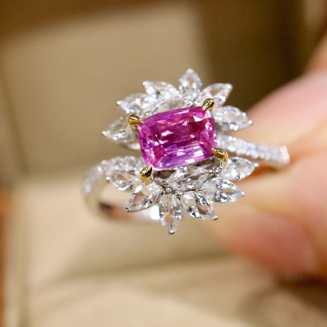 14k Gold 0.92 Ctw Natural Sapphire & Diamond Ring - 5