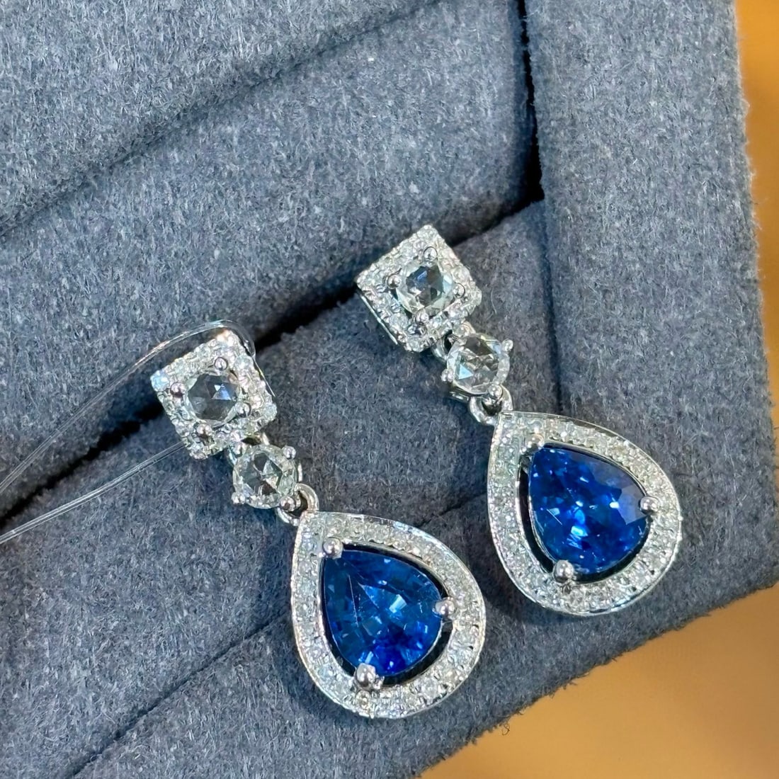 14k Gold 1.3 Ct Natural Sapphire & Diamond & Sapphire Earrings: Ref:230992450 // gold content:14k gold // main gemstone:sapphire // shape:pear // carat weight:1. 3ct // color:blue // treatment:natural // // adjacent gemstone 2 : diamond // shape:round // clarity g