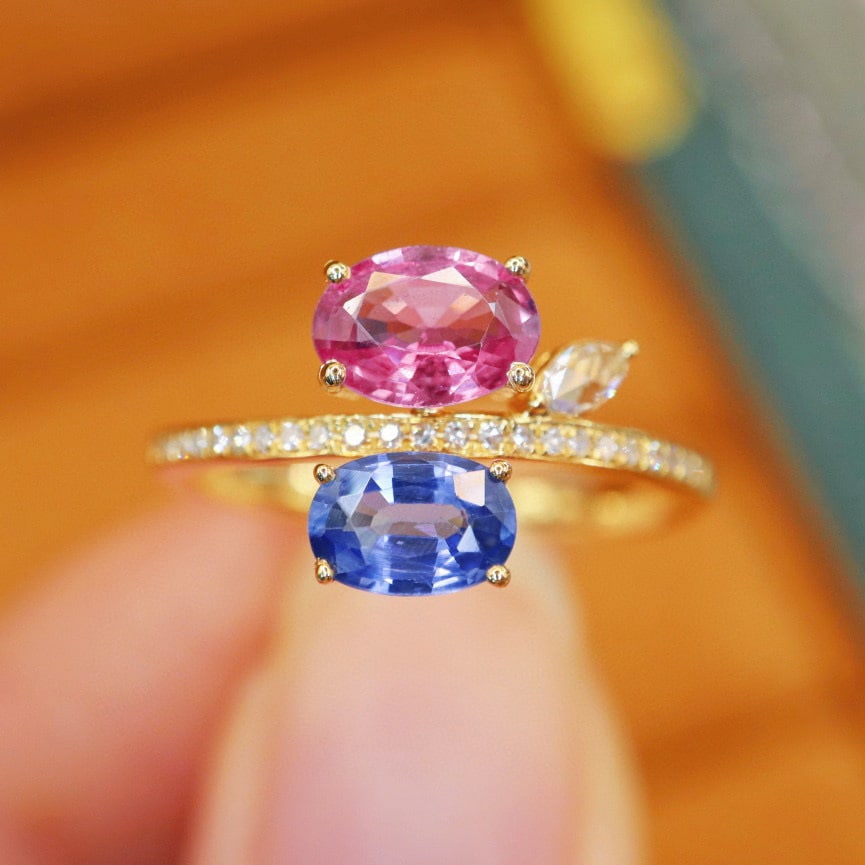 14k Gold 1.46 Ctw Natural Sapphire & Diamond & Toi Et Moi Ring: Ref:230993006 // gold content:14k gold // ring size:7. 25us // // main gemstone:sapphire // shape:oval // carat weight:1. 36ct // color:color // treatment:natural // // adjacent gemstone 2 : diamond