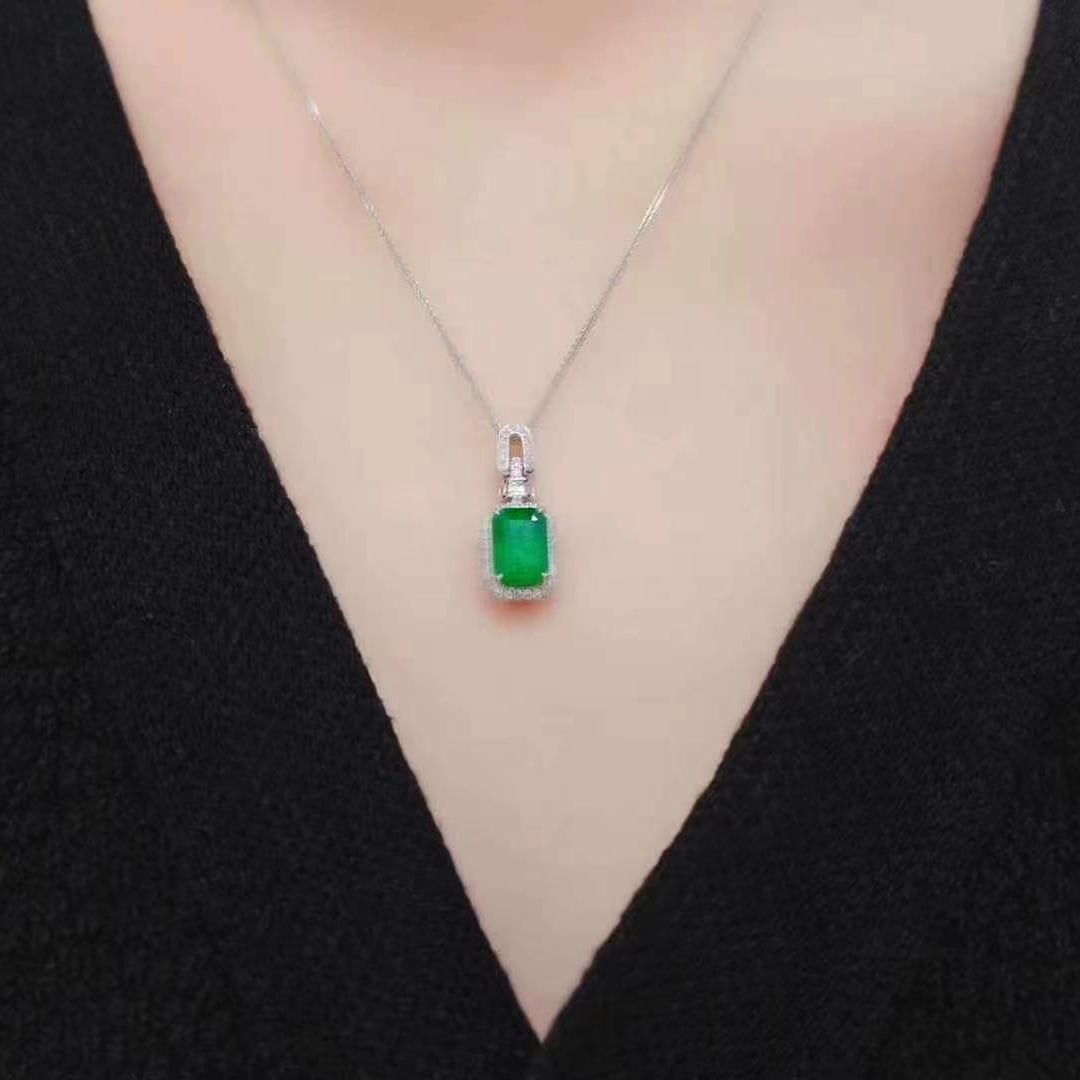 14k Gold 1.72 Ctw Vivid Green Natural Emerald & Diamond Pendant( Without Chain ) - 5