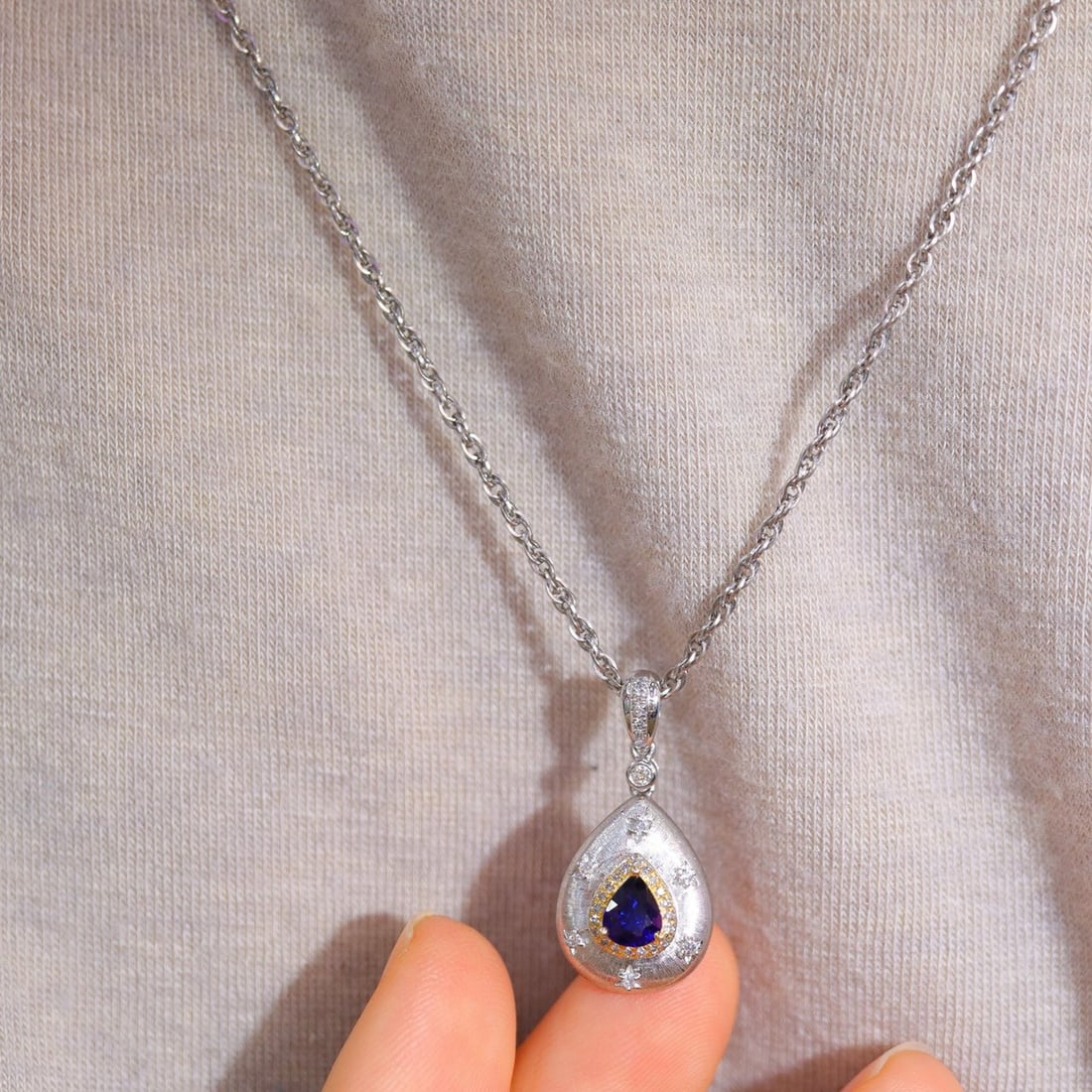 14k Gold 0.60 Ctw Natural Sapphire & Lab Grown Diamond Pendant( Without Chain ) - 3