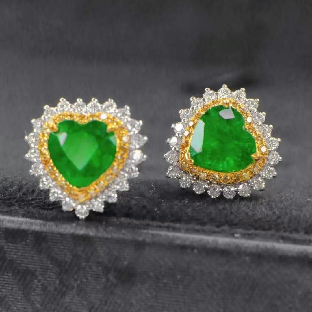 14k Gold 2.08 Ctw Vivid Green Natural Emerald & Diamond Earrings - 3