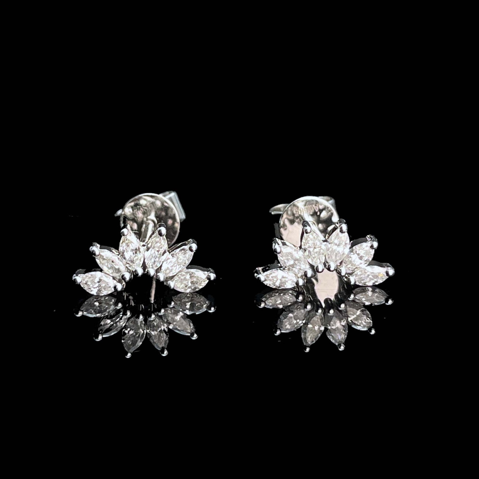 14k Gold 0.5 Ct Natural H Diamond Earrings - 4