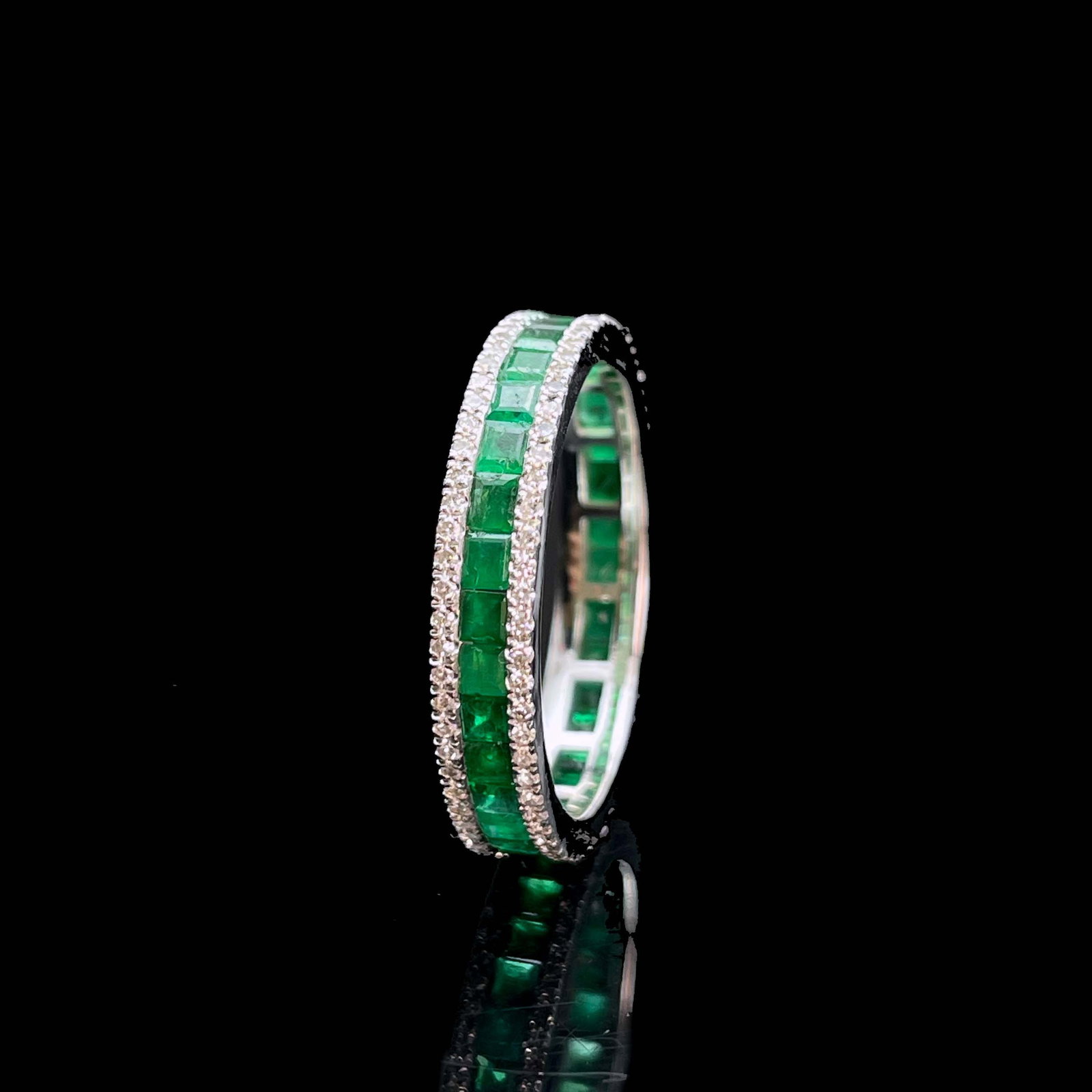 14k Gold 2.30 Ctw Vivid Green Natural Emerald & Diamond Ring - 5
