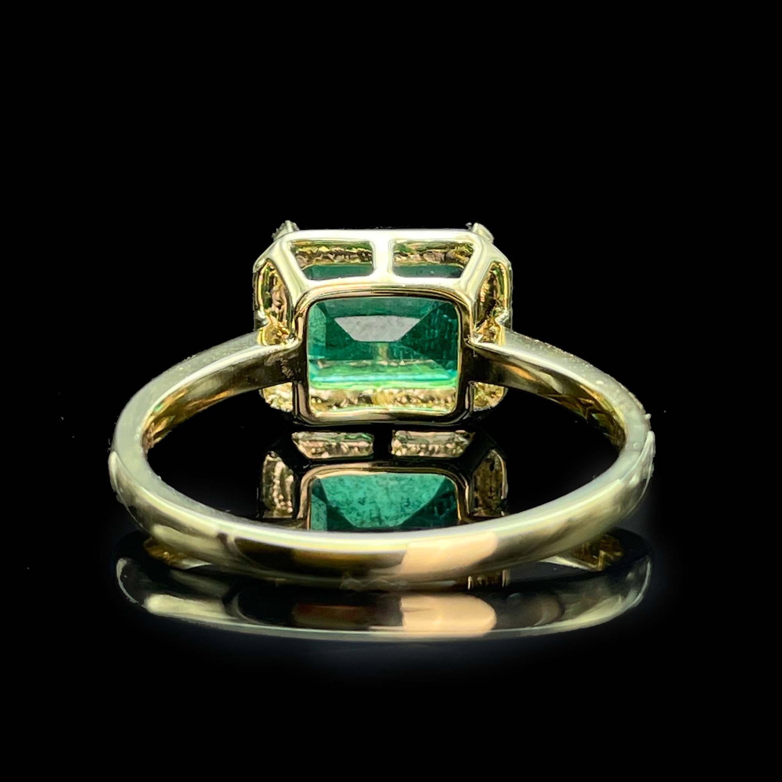 14k Gold 1.7 Ct Vivid Green Natural Emerald Ring - 5