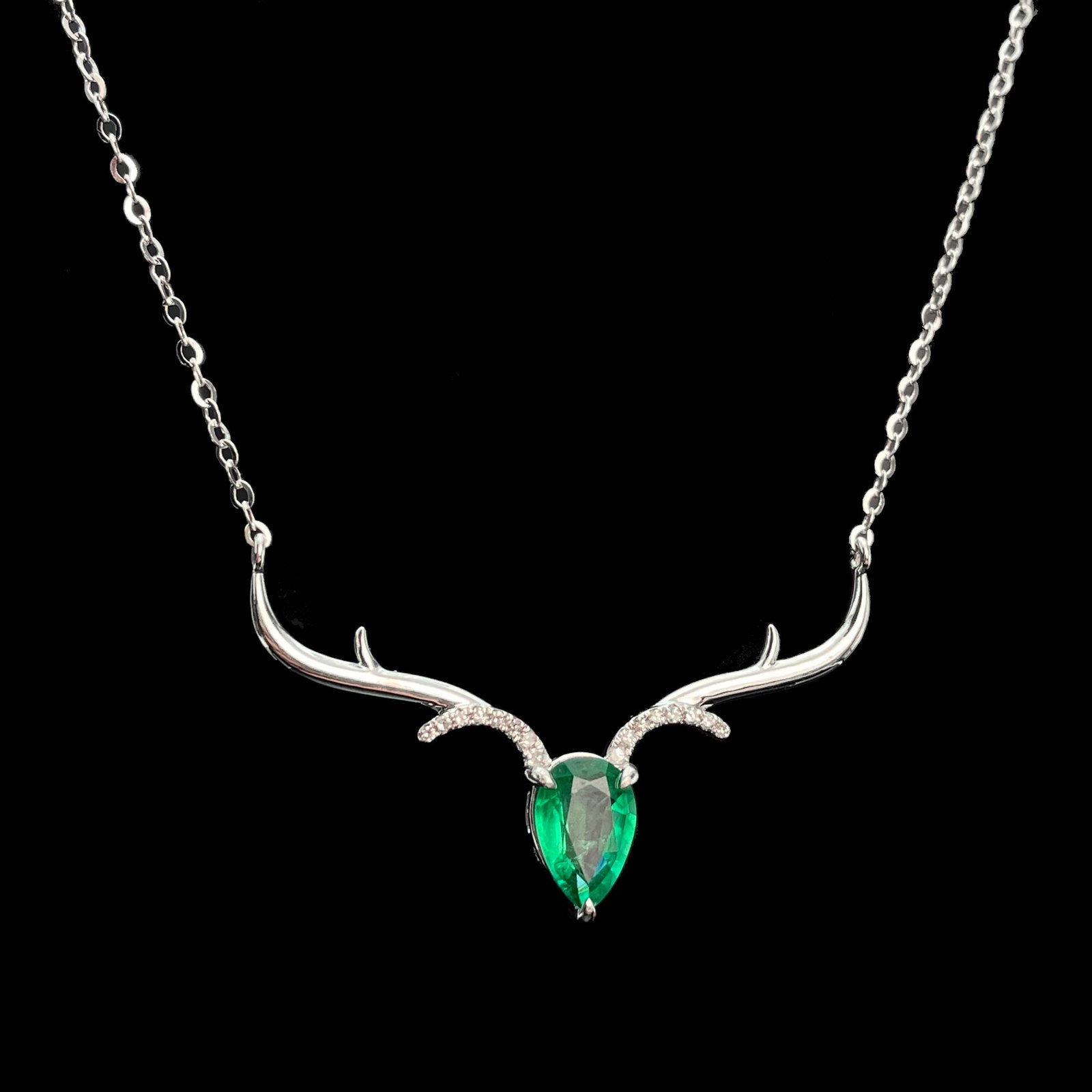 14k Gold 0.93 Ctw Vivid Green Natural Emerald & Diamond Necklace - 4
