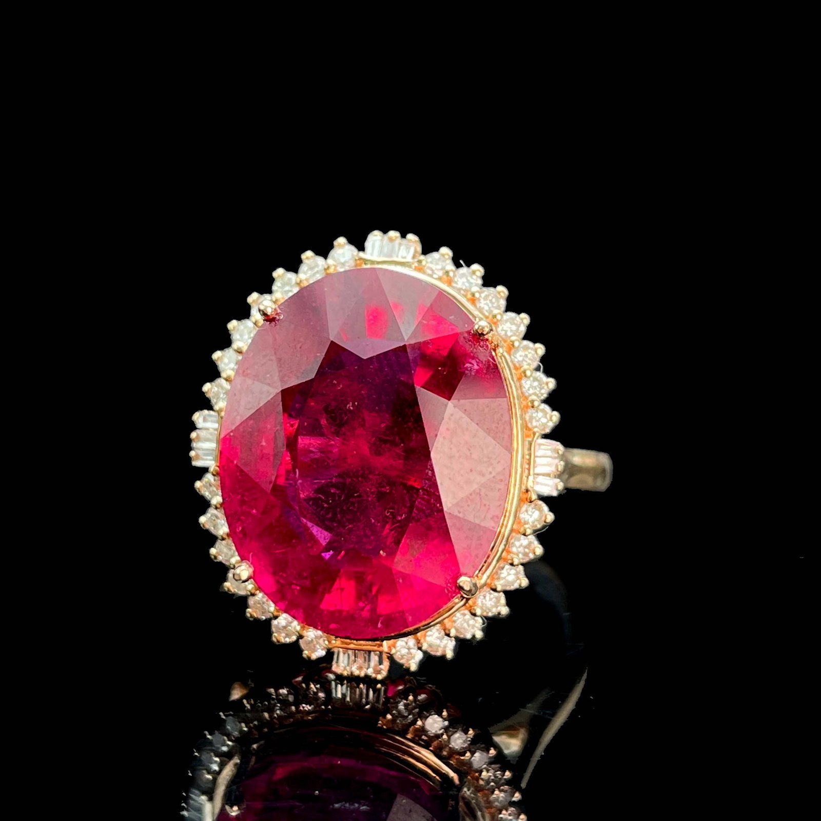 14k Gold 9.1 Ct Natural Tourmaline & Diamond Ring - 3