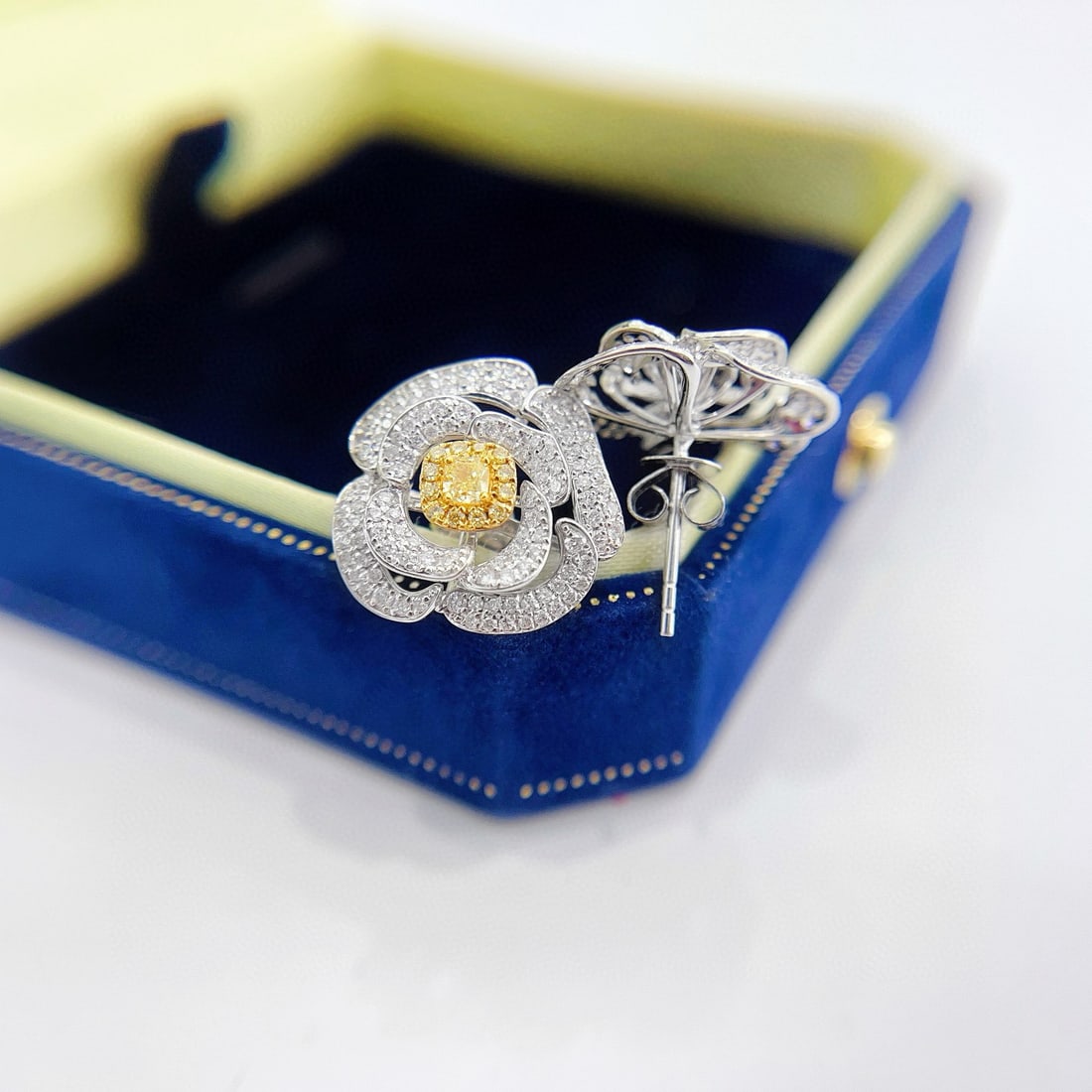 14k Gold 1.00 Ctw Natural Yellow Diamond & Diamond Earrings - 3