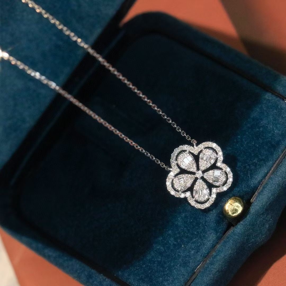 14k Gold 0.35 Ct Natural H Diamond Necklace - 5