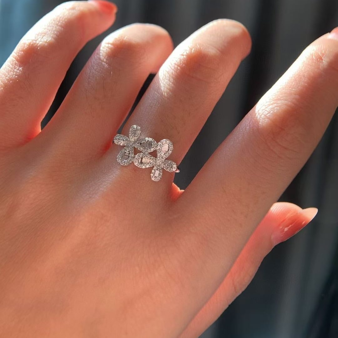 14k Gold 0.3 Ct Natural H Diamond Ring - 4