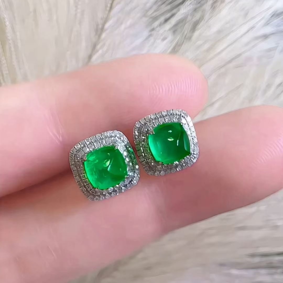 14k Gold 1.8 Ct Vivid Green Natural Emerald & Diamond Earrings - 3