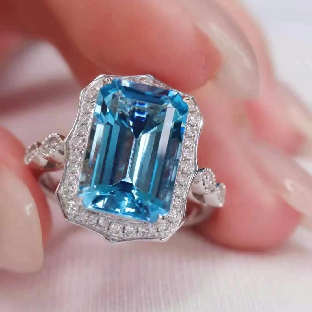 14k Gold 4.04 Ctw Natural Aquamarine & Diamond Ring - 2
