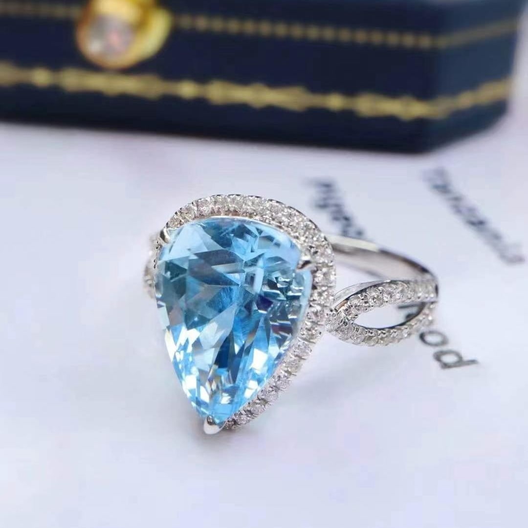 14k Gold 4.14 Ctw Natural Aquamarine & Diamond Ring - 2
