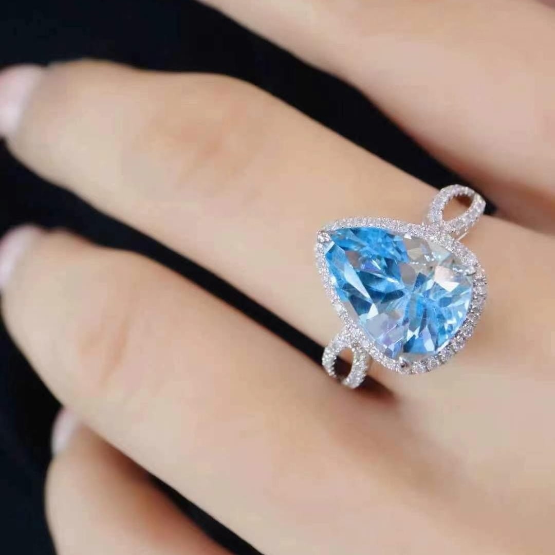14k Gold 4.14 Ctw Natural Aquamarine & Diamond Ring - 4
