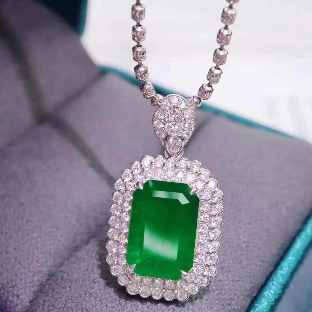 14k Gold 3.78 Ctw Vivid Green Natural Emerald & Diamond Pendant( Without Chain ): Ref:230993137 // gold content:14k gold // main gemstone:emerald // shape:octagonal // carat weight:3. 3ct // color:vivid green // treatment:natural // // adjacent gemstone 2 : diamond // shape:round /