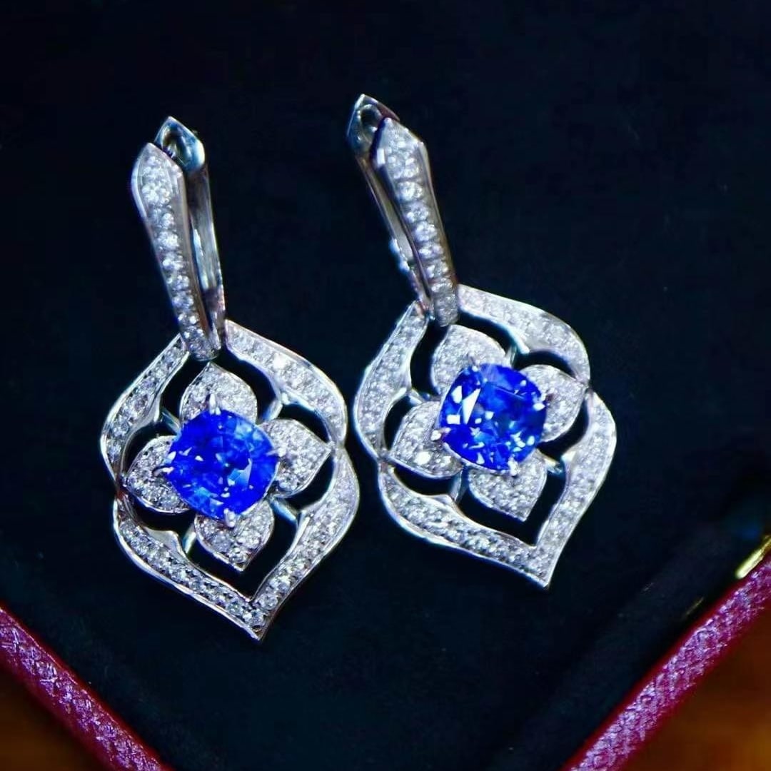 14k Gold 3.23 Ctw Natural Sapphire & Diamond Earrings: Ref:230993142 // gold content:14k gold // main gemstone:sapphire // shape:cushion // carat weight:2. 19ct // color:royal blue // treatment:natural // // adjacent gemstone 2 : diamond // shape:round //