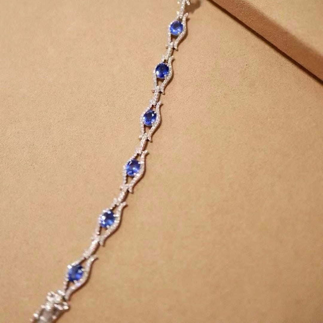 14k Gold 5.31 Ctw Natural Sapphire & Diamond Bracelet - 3