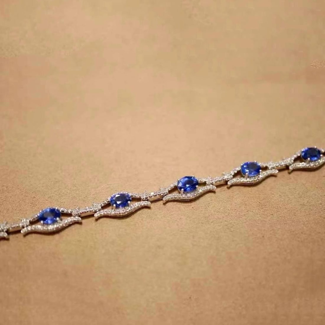 14k Gold 5.31 Ctw Natural Sapphire & Diamond Bracelet - 5