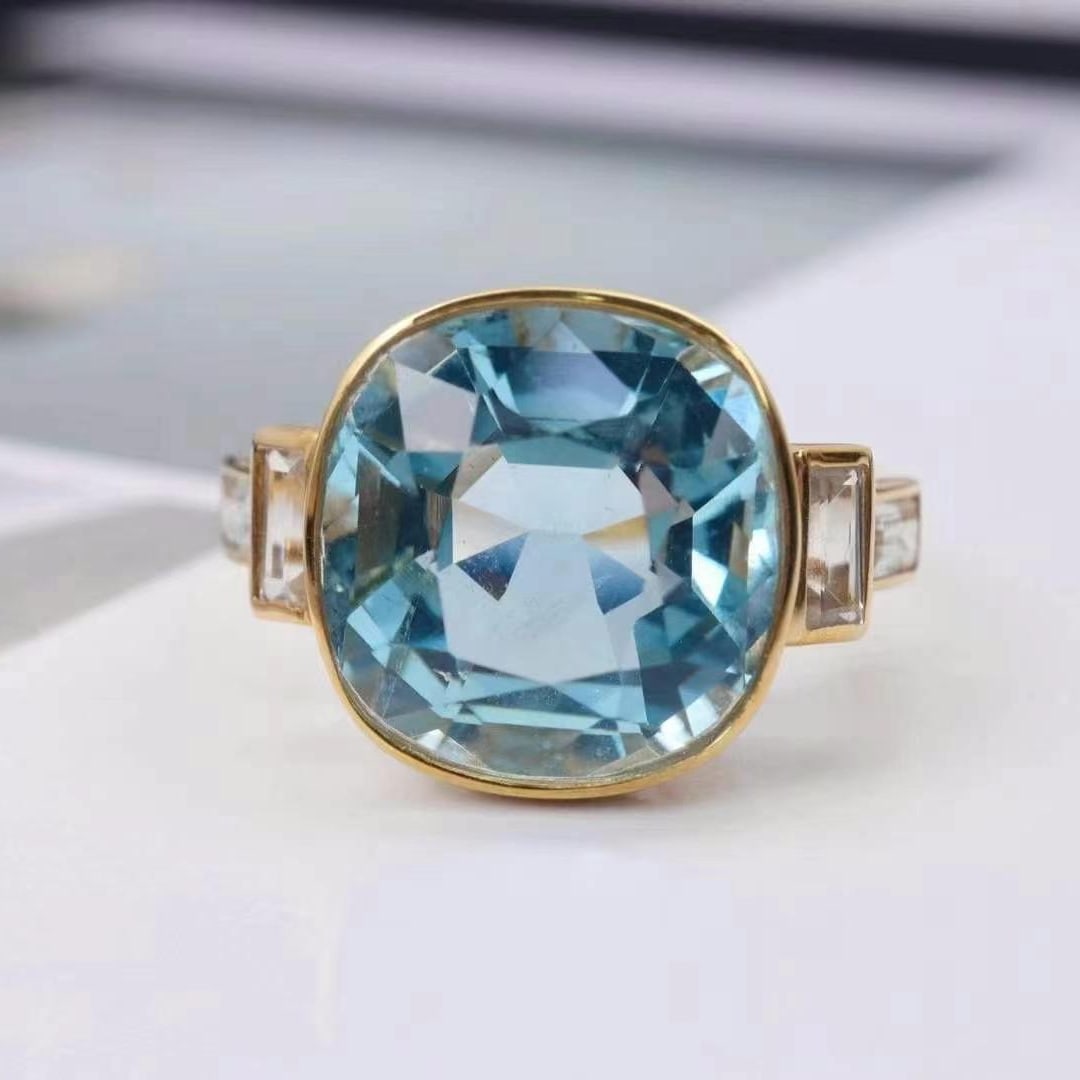 14k Gold 5.1 Ct Natural Aquamarine & Sapphire Ring - 3