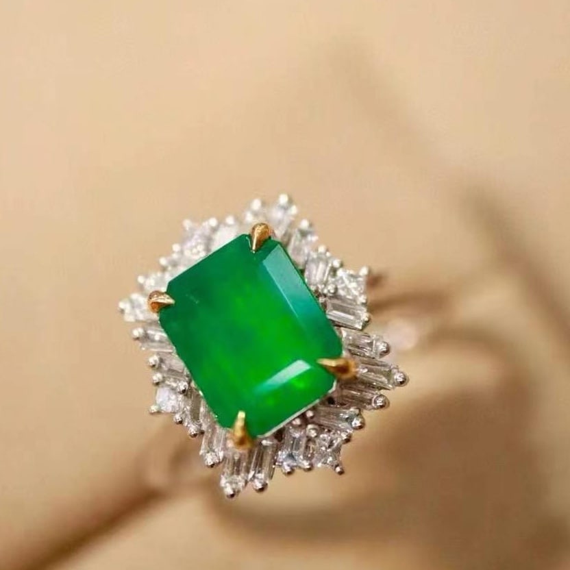 14k Gold 2.33 Ctw Vivid Green Natural Emerald & Diamond Ring - 3