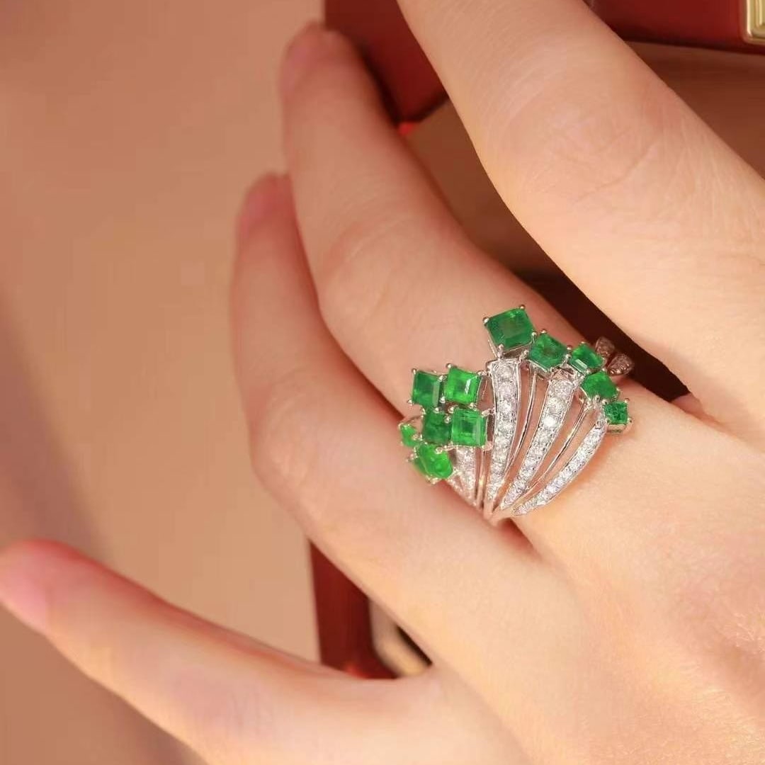 14k Gold 2.18 Ctw Vivid Green Natural Emerald & Diamond Ring - 7