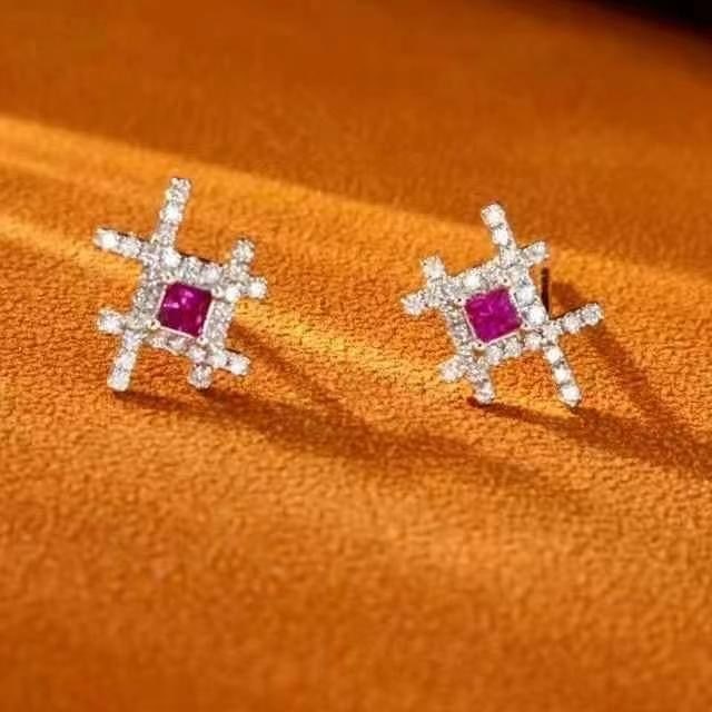 14k Gold 0.48 Ctw Natural Ruby & Diamond Earrings: Ref:230993175 // gold content:14k gold // main gemstone:ruby // shape:square // carat weight:0. 26ct // color:red // treatment:natural // // adjacent gemstone 2 : diamond // shape:round // carat