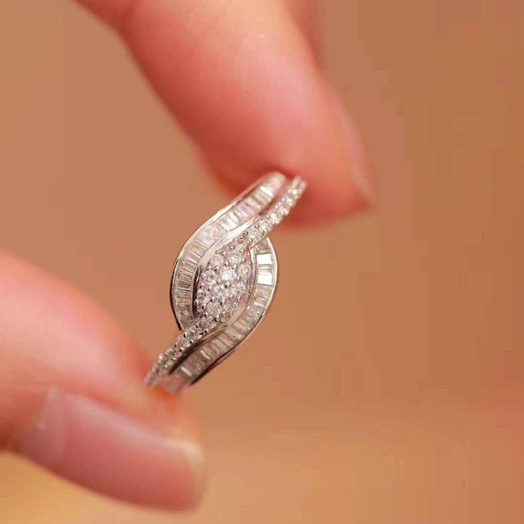 14k Gold 0.50 Ct Natural H Diamond Ring - 6