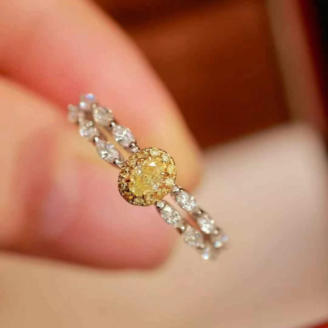 14k Gold 0.52 Ct Natural Color Diamond Ring - 5