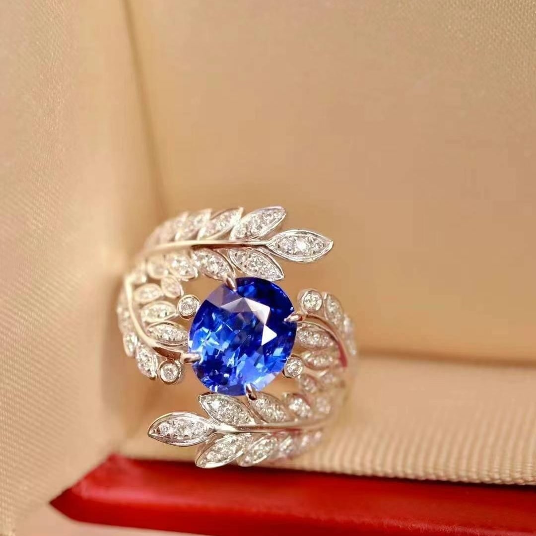 14k Gold 2.89 Ctw Vivid Blue Natural Sapphire & Diamond Ring - 3