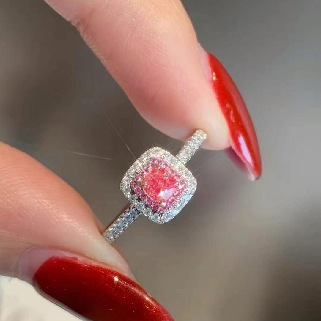 14k Gold 0.49 Ctw Natural Pink Diamond & Diamond Ring: Ref:230993188 // gold content:14k gold // ring size:7. 25us // // main gemstone:pink diamond // shape:cushion // carat weight:0. 31ct // color:pink // treatment:natural // // adjacent gemstone 2 :