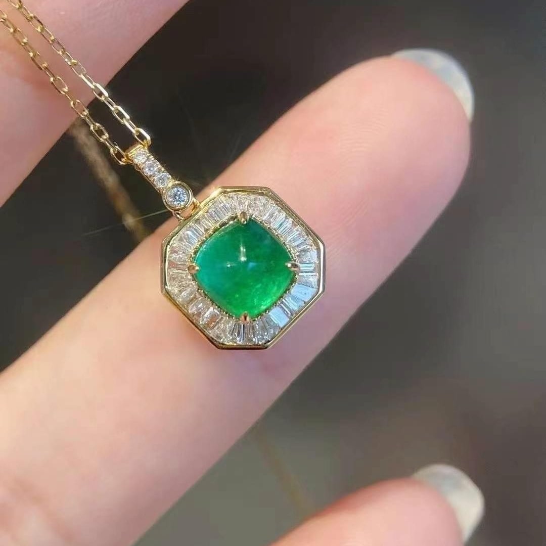 14k Gold 1.12 Ctw Vivid Green Natural Emerald & Diamond Pendant( Without Chain ) - 3