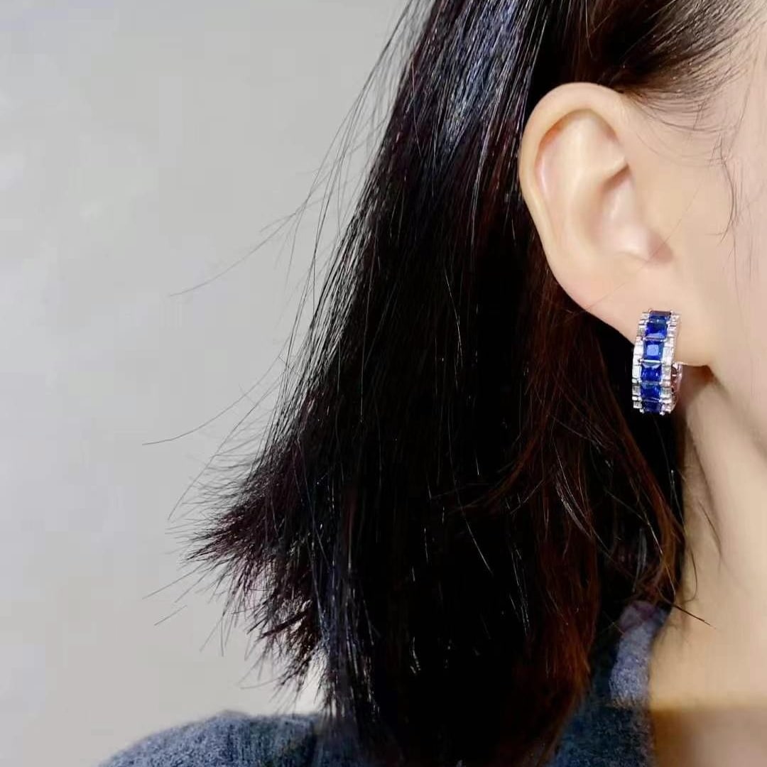 14k Gold 3.28 Ct Vivid Blue Natural Sapphire Earrings - 5