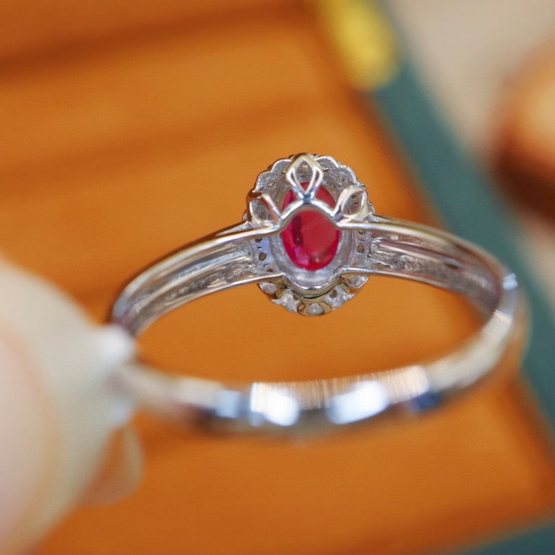 14k Gold 0.70 Ctw Natural Ruby & Diamond Ring - 5