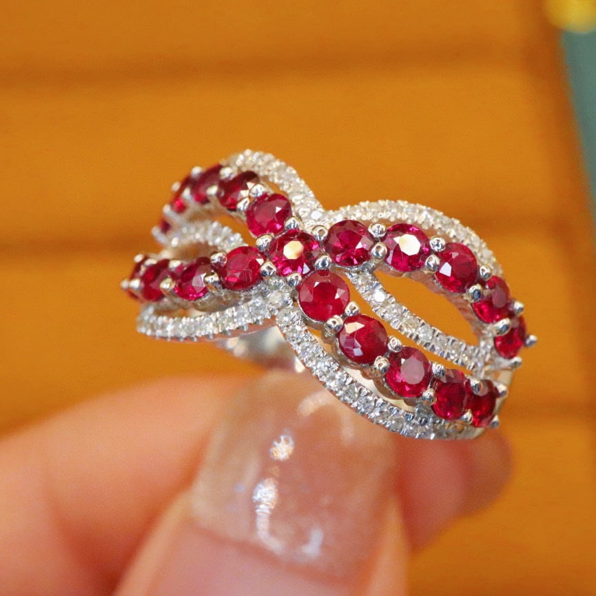 14k Gold 1.59 Ctw Natural Ruby & Diamond Ring - 3