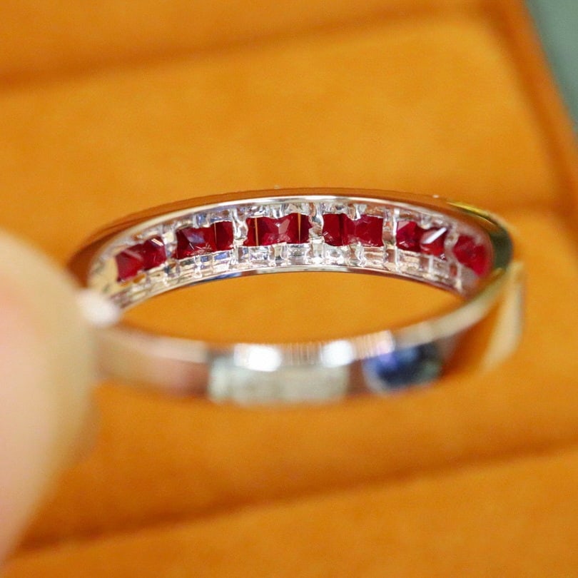 14k Gold 1.07 Ctw Natural Ruby & Diamond Ring - 5