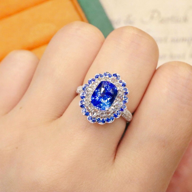 14k Gold 3.23 Ctw Natural Sapphire & Diamond Ring - 5